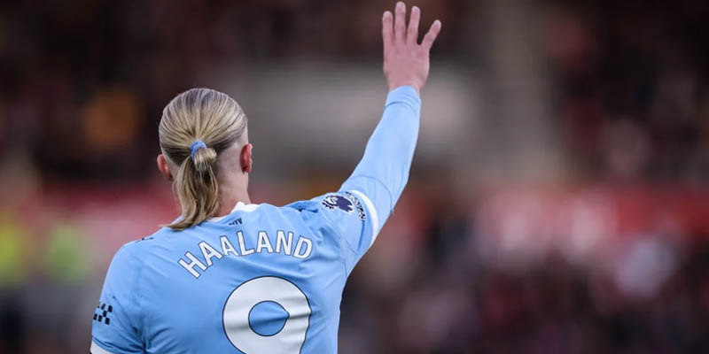 Real Madrid nhắm chiêu mộ Haaland để thay thế Vinicius 2 Haaland từng cam kết tương lai ở Man City