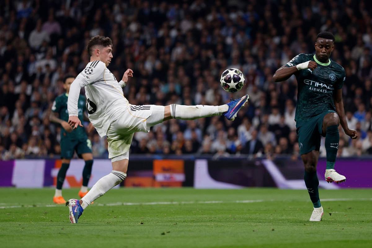 Soi Kèo Manchester City Vs Real Madrid 03h00 18/03 - Lượt Về Vòng 1/8 Champions League 1 Man City tiếp tục cho thấy phong độ thiếu ổn định